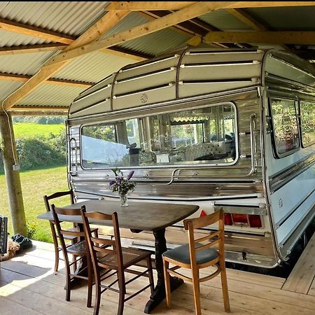 The Quarry Caravan Фалмут Экстерьер фото